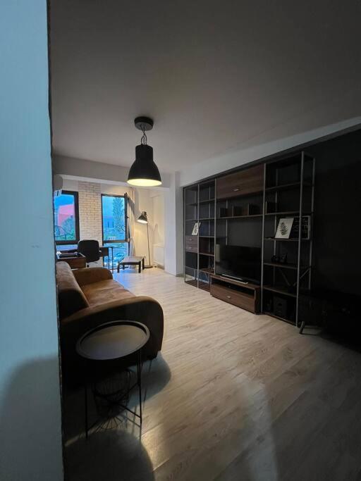 Studio Downtown Apartamento Bucarest Exterior foto